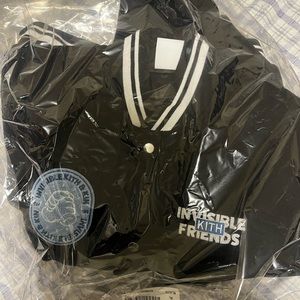 Kith invisible friends